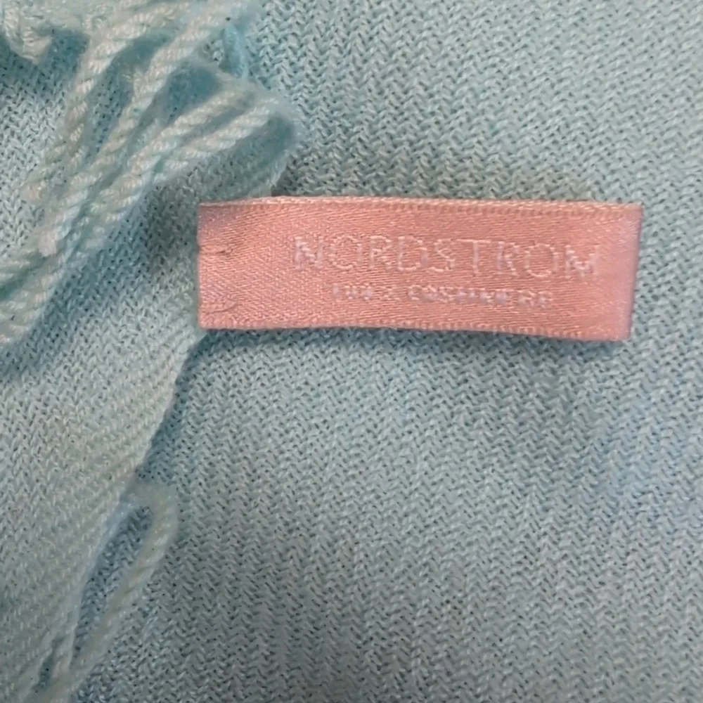Nordstrom 100% cashmere scarf wrap aqua color